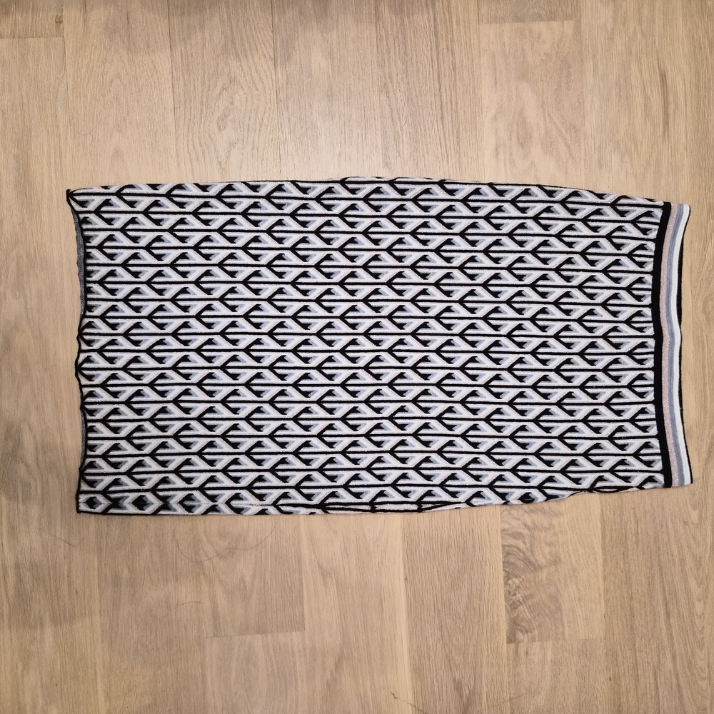 Diane Von Furstenberg Geometric Patterned Pencil Skirt